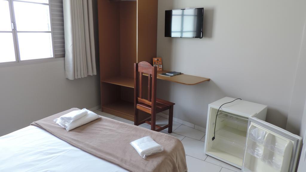 Presidente Hotel Passos Eksteriør bilde